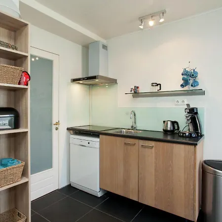 Charming Holiday In Katwijk South Holland With Terrace Ferienhaus Katwijk aan Zee